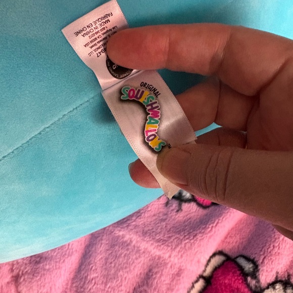 Hello Kitty Blue Plush with Pink Accents - Picture 6 of 6